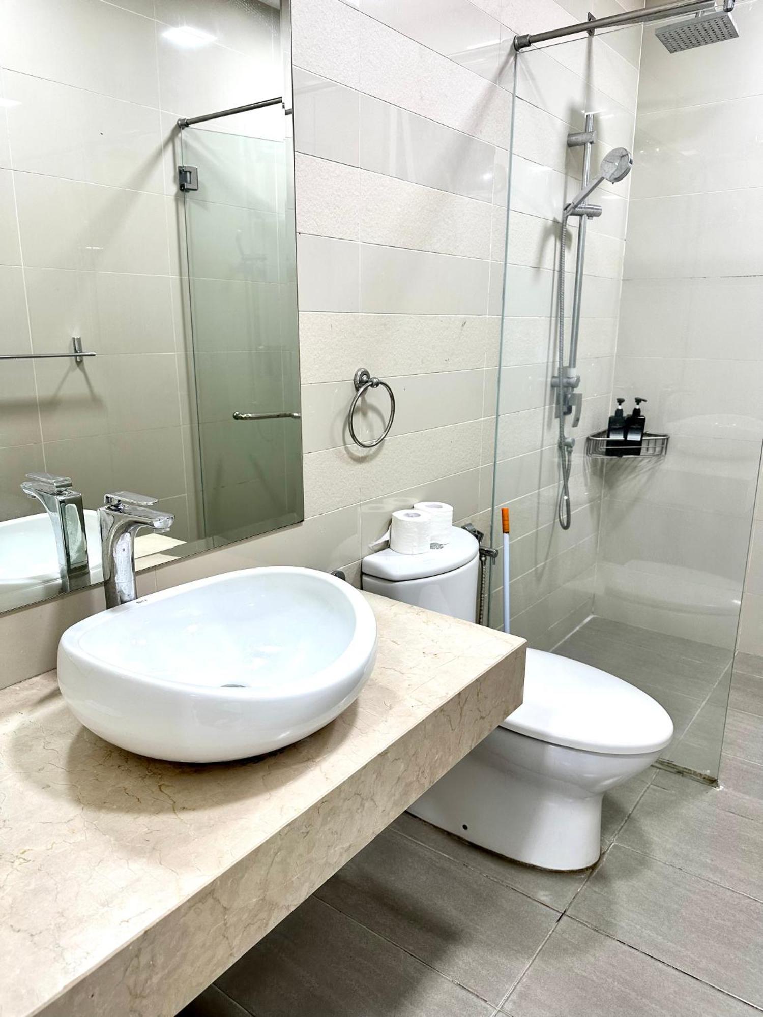 Binjai 8 Klcc By Psm Luxury Suites 쿠알라룸푸르 외부 사진